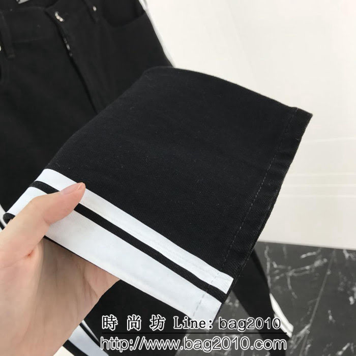 AMIRI美國潮牌 超火新款 壓膠牛仔褲 破洞和無破洞兩個版本 ydi1205